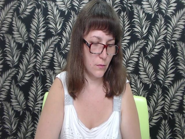 Live sex webcam photo for AliceInks #259440442