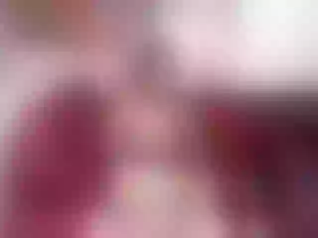 Live sex webcam photo for Emiliarain #252352158