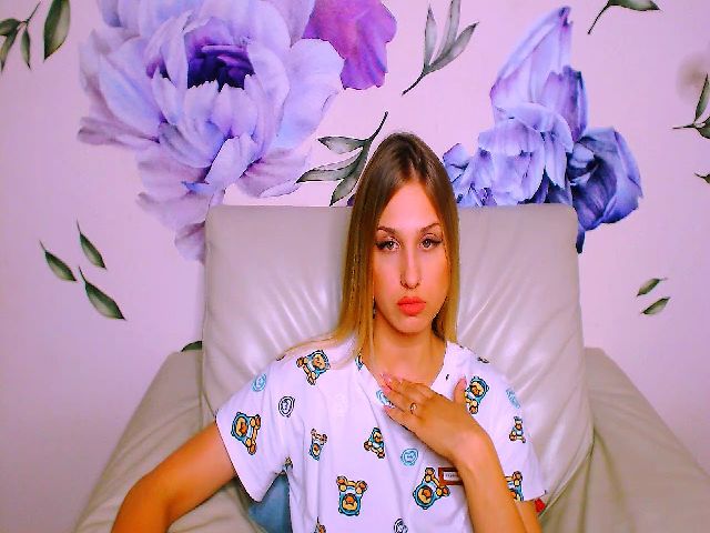 Live sex webcam photo for Vital__Force #252474496