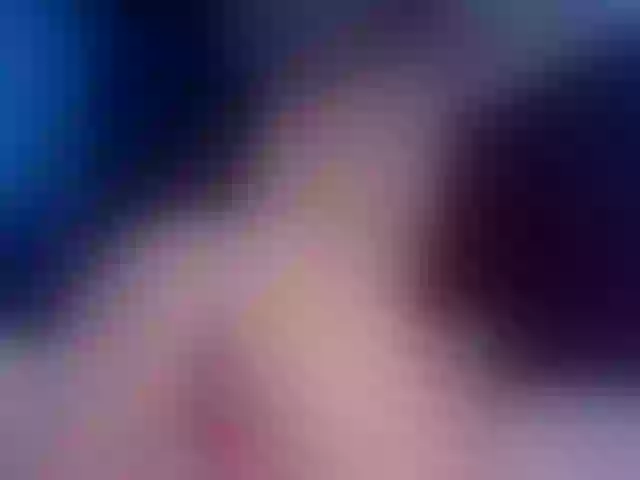 Live sex webcam photo for CandyBunie #255228326