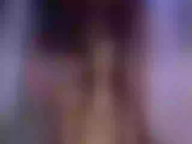 Live sex webcam photo for Miasuperhot #258829182