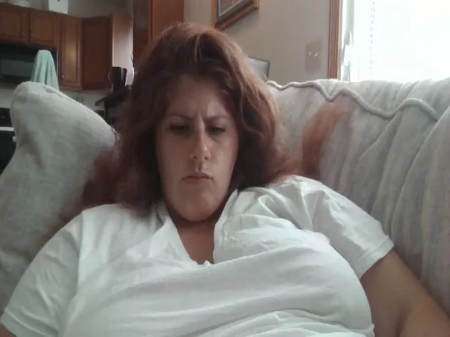 Live sex webcam photo for NotUrBabyMoms #253882445