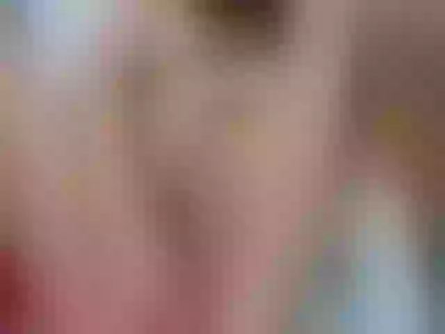 Live sex webcam photo for SUZZY23 #263403285