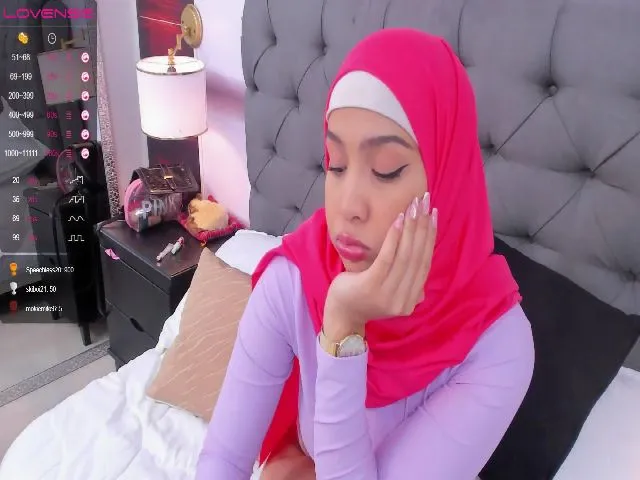 Live sex webcam photo for Maysoon_ #263708345