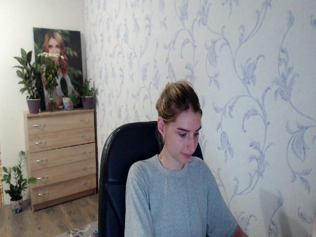 Live sex webcam photo for Springibabby #255138231