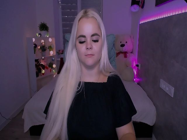 Live sex webcam photo for Jenni__fer #260275739