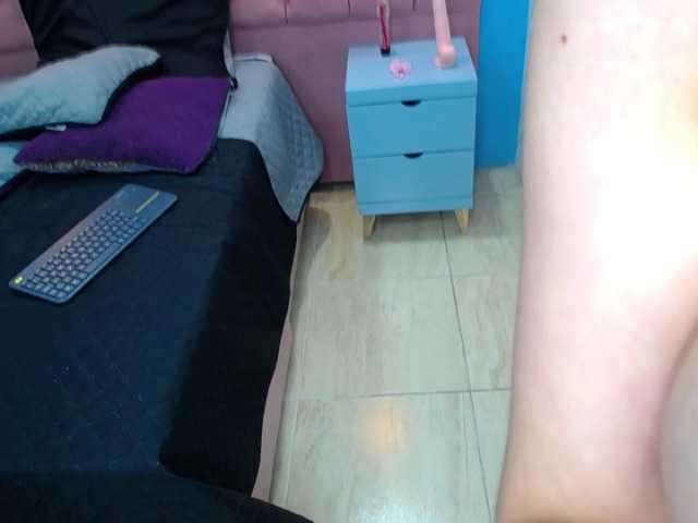 Live sex webcam photo for CharlloteWolf #265227891