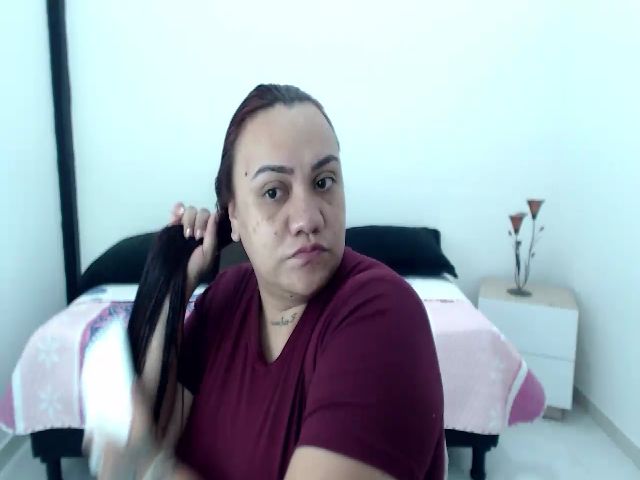 Live sex webcam photo for KimmyStone #254235062