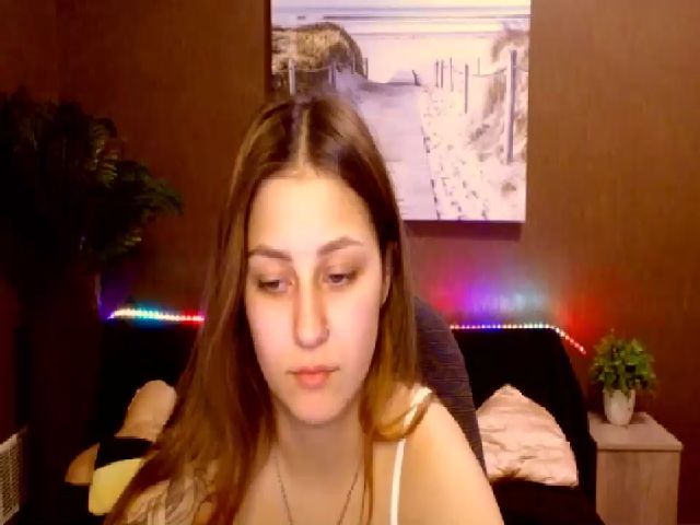 Live sex webcam photo for MsDream_ #256961185