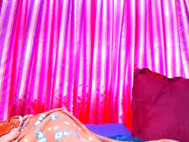 Live sex webcam photo for Aaliyah98x #261180633