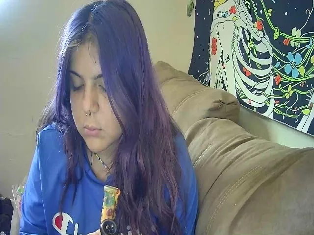 Live sex webcam photo for Lilmisspurp #255743763