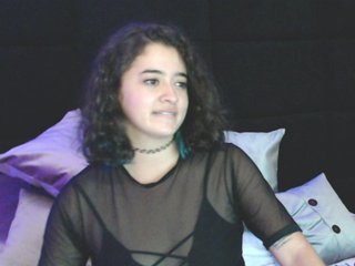 Live sex webcam photo for kittyblondex #240773351