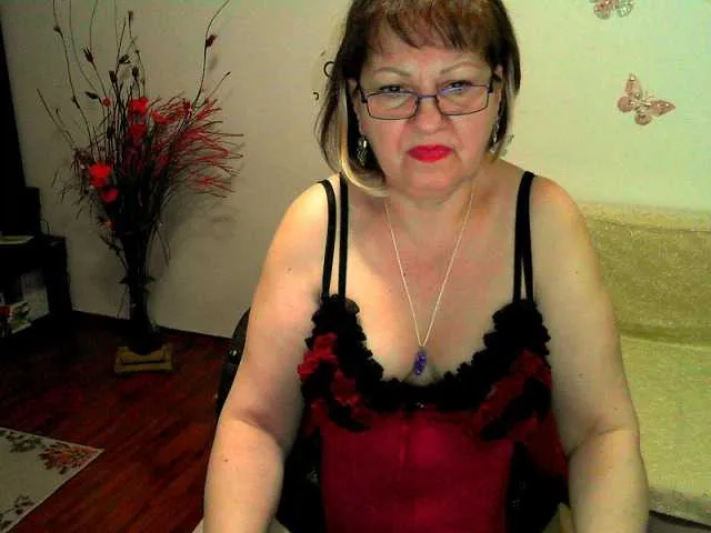 Live sex webcam photo for Vyka-Vyka #241146357