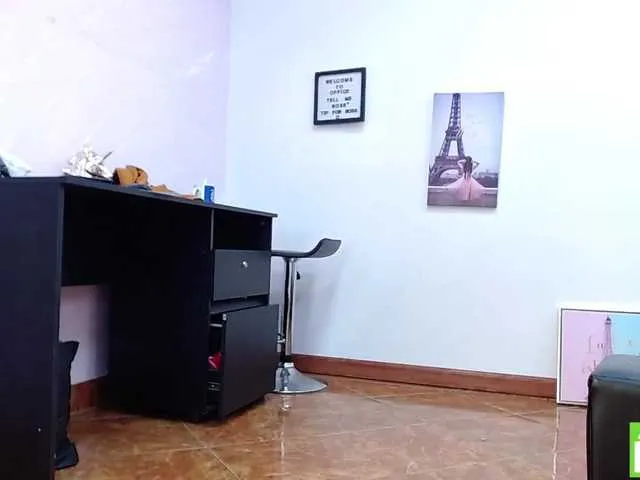 Live sex webcam photo for kalyenew #250855427