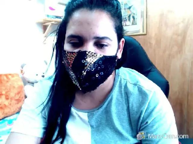 Live sex webcam photo for Bellataylor_ #263827237