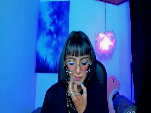 Live sex webcam photo for Angelsiinner #265624175