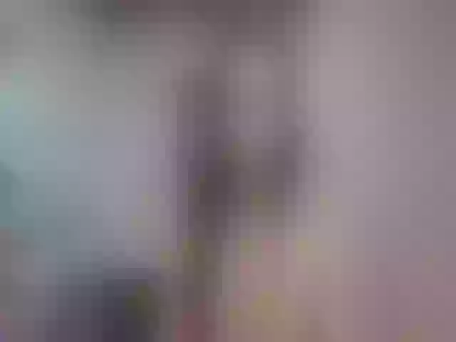 Live sex webcam photo for Aliicia #252325667