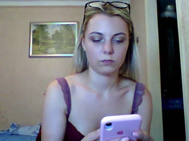 Live sex webcam photo for BreeAngel #252534261