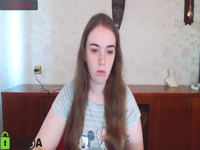 Live sex webcam photo for Fi_Lena #259816477