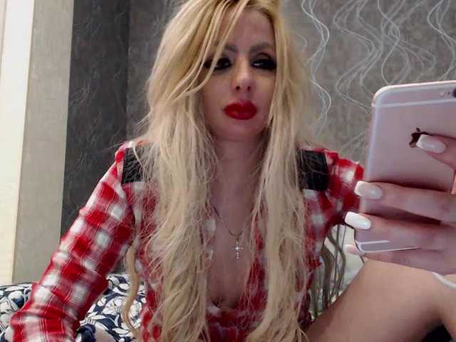 Live sex webcam photo for blondalina #241345901