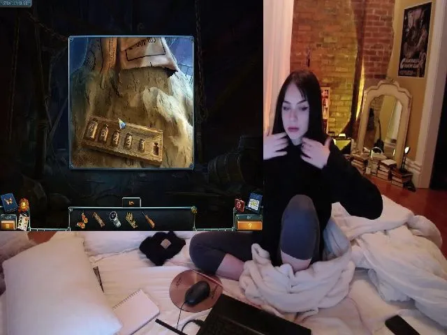 Live sex webcam photo for AlexIvy #260454983