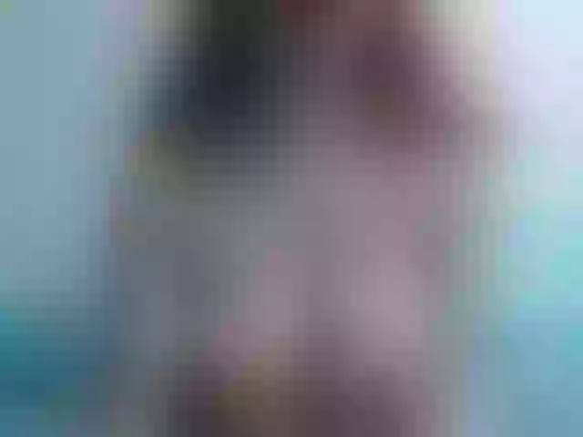 Live sex webcam photo for Alida-2 #240952651