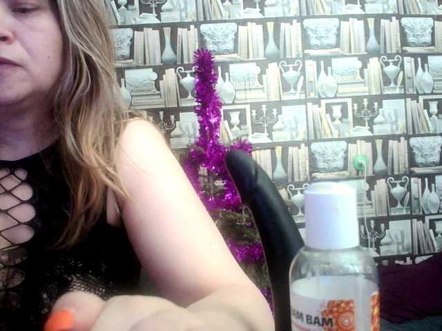 Live sex webcam photo for -Raven40- #241072506