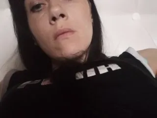 Live sex webcam photo for malaya1234980 #240523865