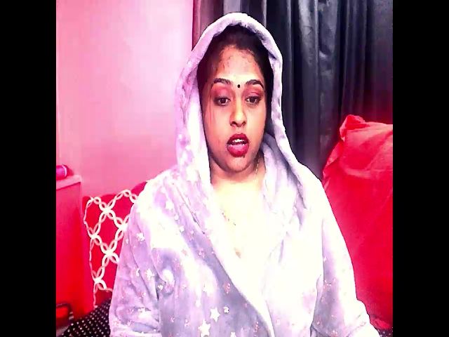 Live sex webcam photo for Indianstorm4u #254376152