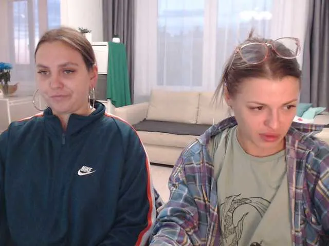 Live sex webcam photo for BugaGirls #245445793