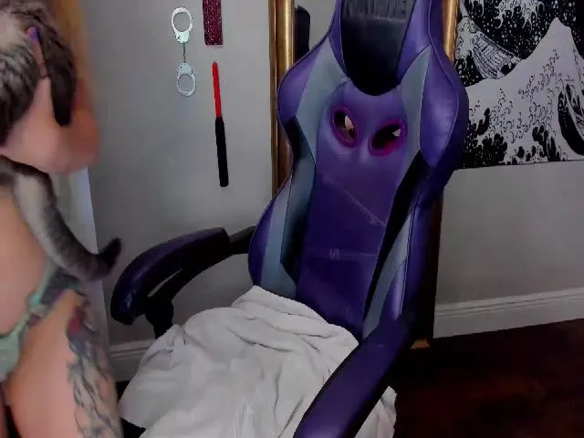 Live sex webcam photo for CharletteWebb #287849995