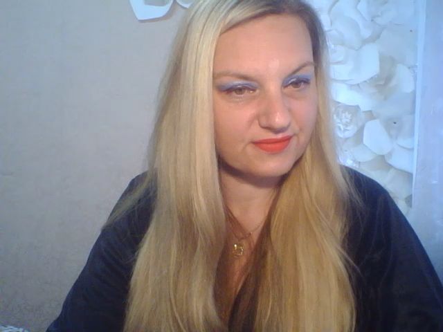 Live sex webcam photo for Miss_Kapriz81 #259112994