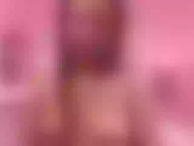 Live sex webcam photo for Luanamilf #249846310