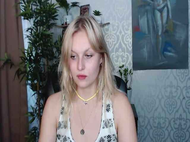 Live sex webcam photo for Dorina_xX #258771559