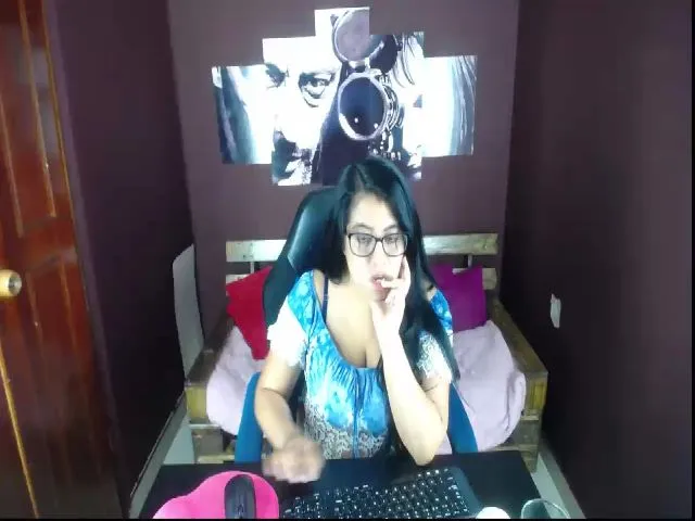 Live sex webcam photo for Hana_cute #259632144