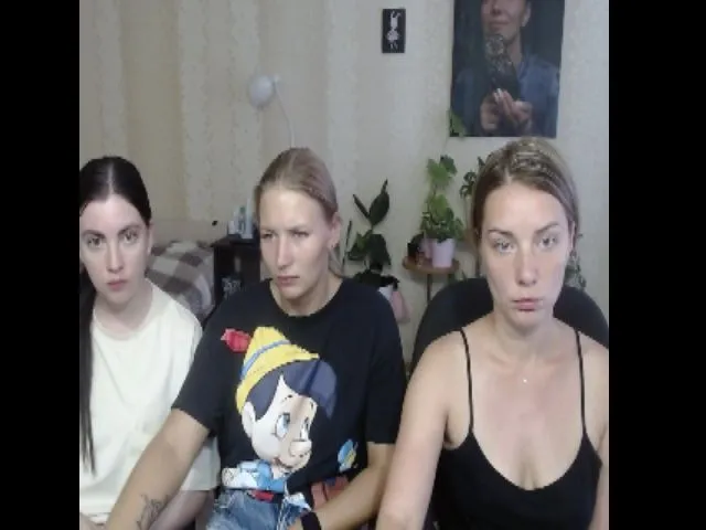 Live sex webcam photo for UrBlack_Kitty #254141130