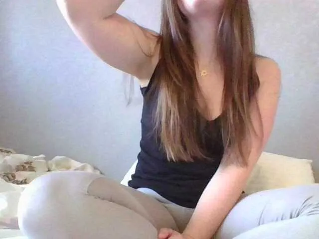 Live sex webcam photo for sweetlizzy #241439881