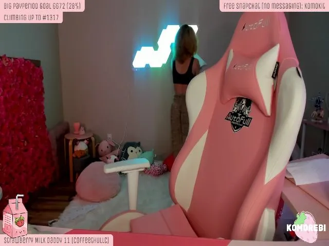 Live sex webcam photo for Komorebi #253294948
