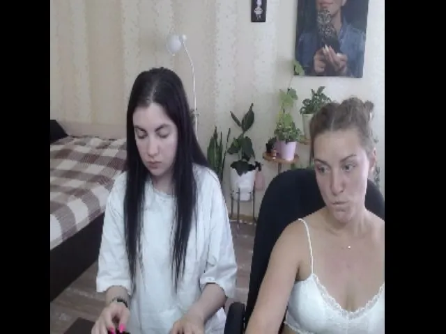 Live sex webcam photo for UrBlack_Kitty #253431124