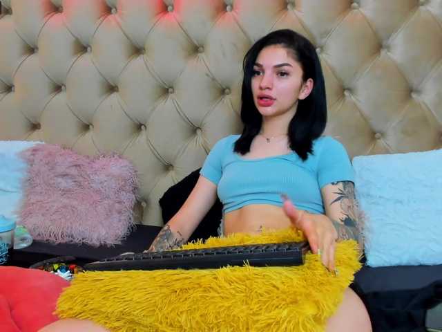 Live sex webcam photo for TalyiaLove #246154413