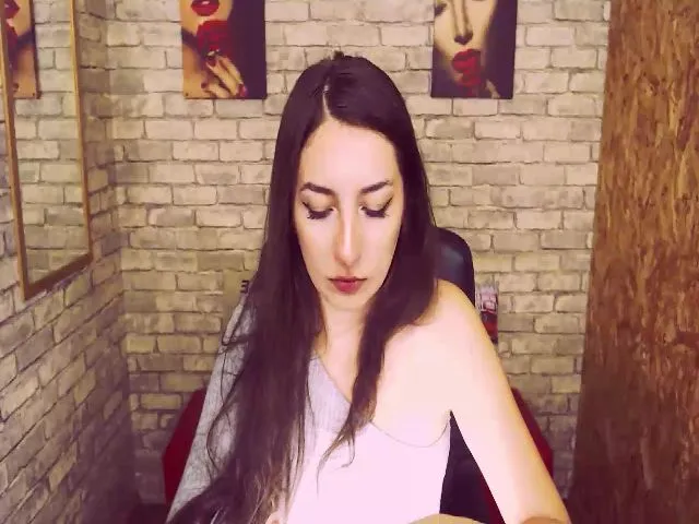 Live sex webcam photo for ElizaDori #255773158