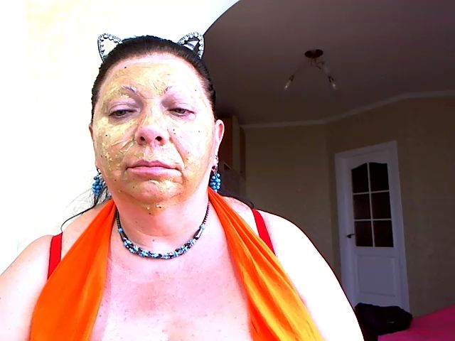 Live sex webcam photo for XTvoiPersikX #256714534