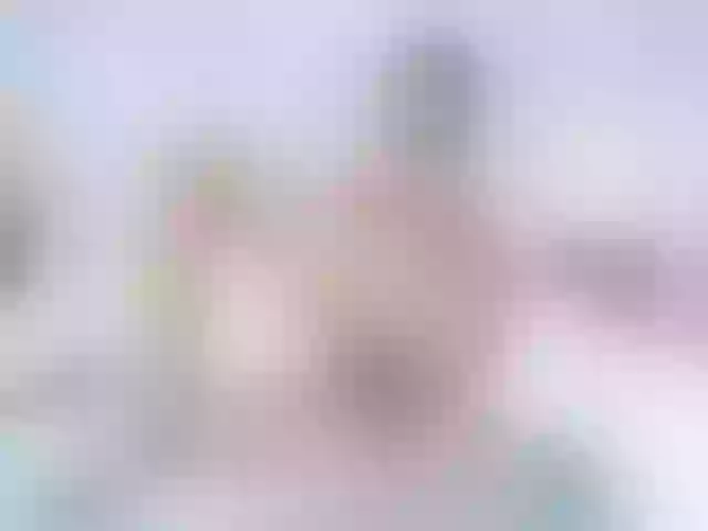 Live sex webcam photo for CindyBKK #242497986