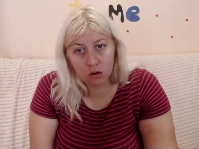 Live sex webcam photo for Kylie_Pag #253303075