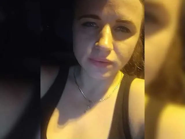 Live sex webcam photo for LareNK #254865065