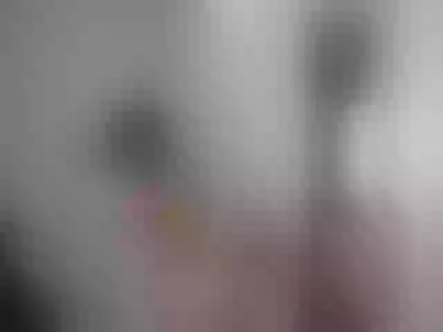 Live sex webcam photo for OnlyLou #261492425