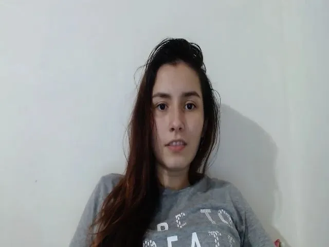 Live sex webcam photo for Girlhot29 #264654476