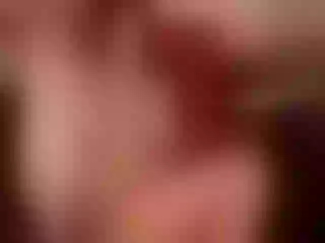 Live sex webcam photo for QueenZafi #253375226