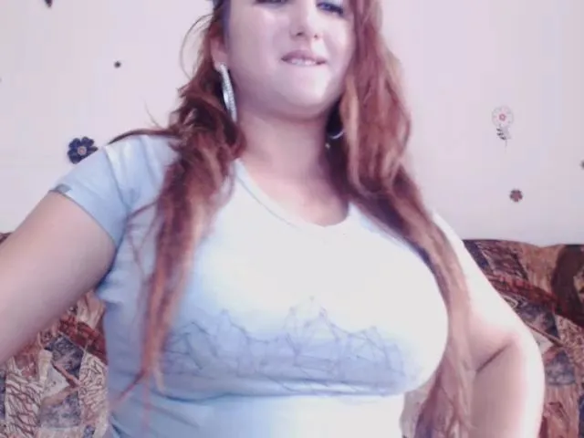 Live sex webcam photo for KinkyMyax #255890865