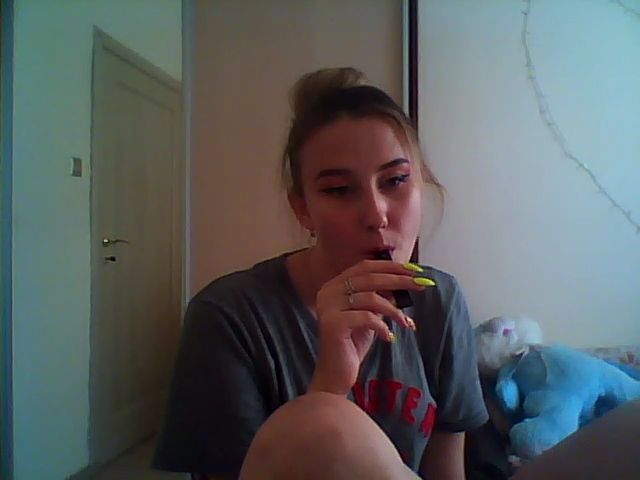 Live sex webcam photo for ModestBlonde #263661735